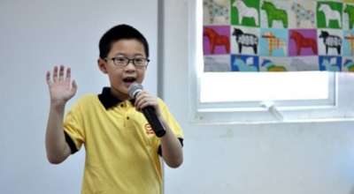 Rèn luyện kỹ năng thuyết trình từ nhỏ cho bé